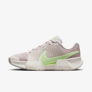 Nike GP Challenge Pro Premium Women's Hard Court Tennis Shoes. Nike SG